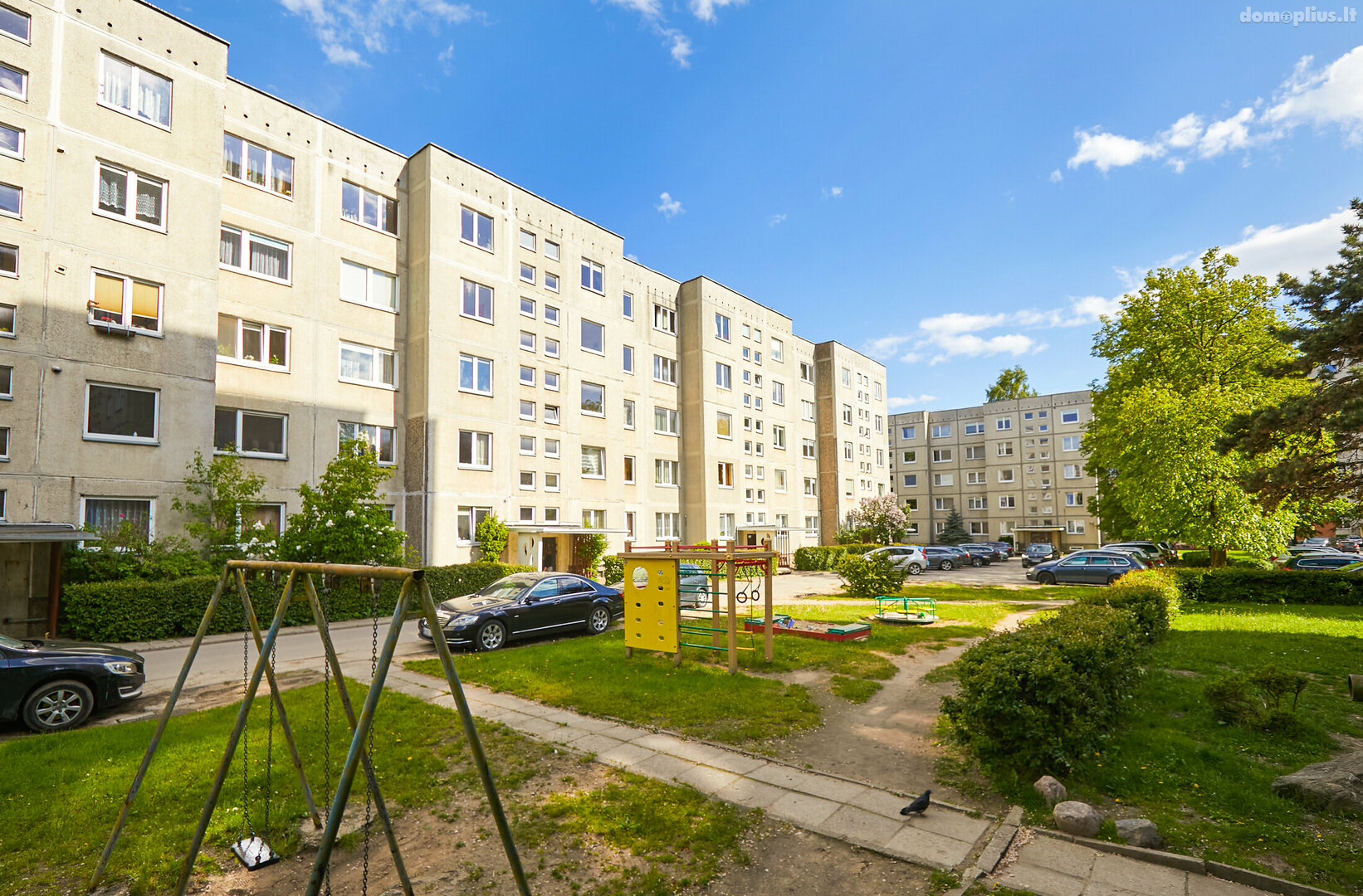 Parduodamas 2 kambarių butas Kaune, Eiguliuose, S. Žukausko g.