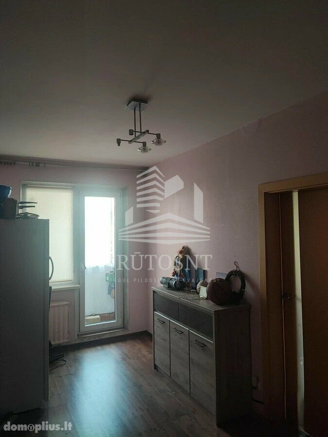 Parduodamas 3 kambarių butas Klaipėdoje, Laukininkuose, Laukininkų g.
