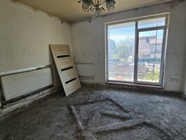 Parduodamas 3 kambarių butas Kaune, Žaliakalnyje, Žeimenos g.