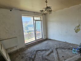 Parduodamas 3 kambarių butas Kaune, Žaliakalnyje, Žeimenos g.