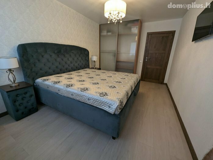 Продается 3 комнатная квартира Klaipėdoje, Naujakiemyje, Statybininkų pr.