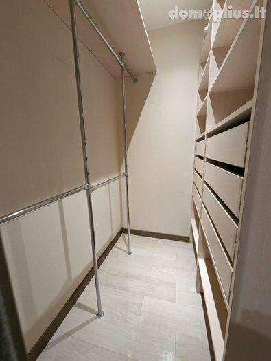Продается 3 комнатная квартира Klaipėdoje, Naujakiemyje, Statybininkų pr.