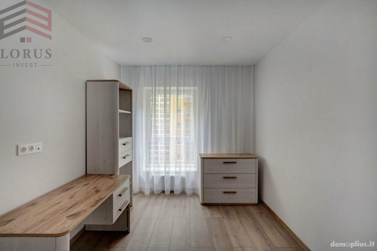 Parduodamas 3 kambarių butas Vilniuje, Pašilaičiuose, Perkūnkiemio g.