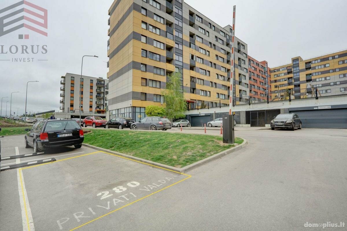 Parduodamas 3 kambarių butas Vilniuje, Pašilaičiuose, Perkūnkiemio g.
