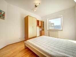 2 kambarių butas Vilniuje, Šeškinėje, Laisvės pr.