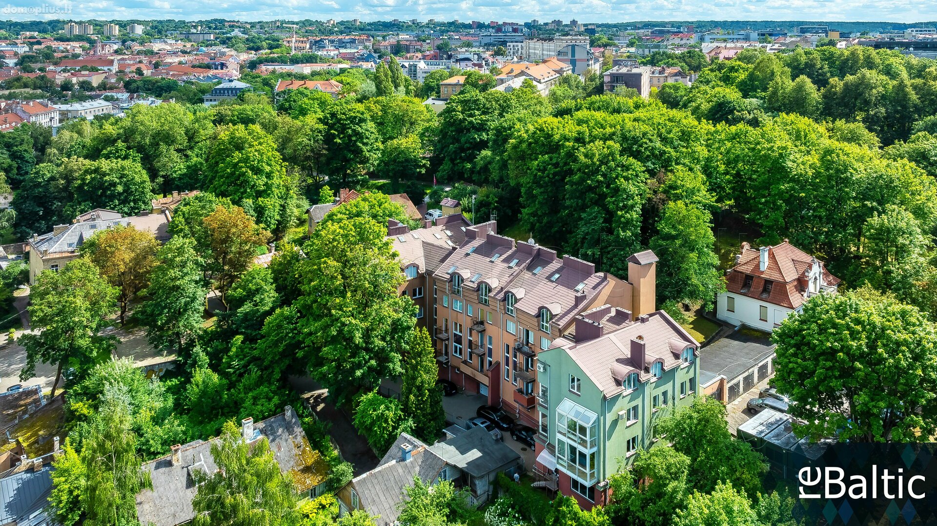 Parduodamas 3 kambarių butas Vilniuje, Senamiestyje, Pamėnkalnio g.