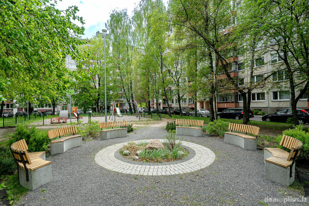 Parduodamas 3 kambarių butas Vilniuje, Baltupiuose, Didlaukio g.