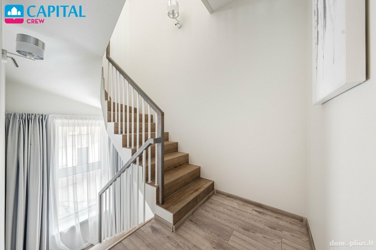 Продается 4 комнатная квартира Vilniuje, Pavilnyje