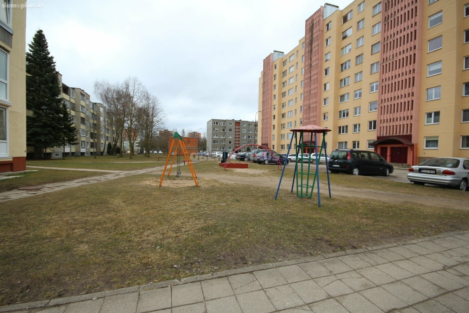 Продается 3 комнатная квартира Šiauliuose, Lieporiuose, Krymo g.