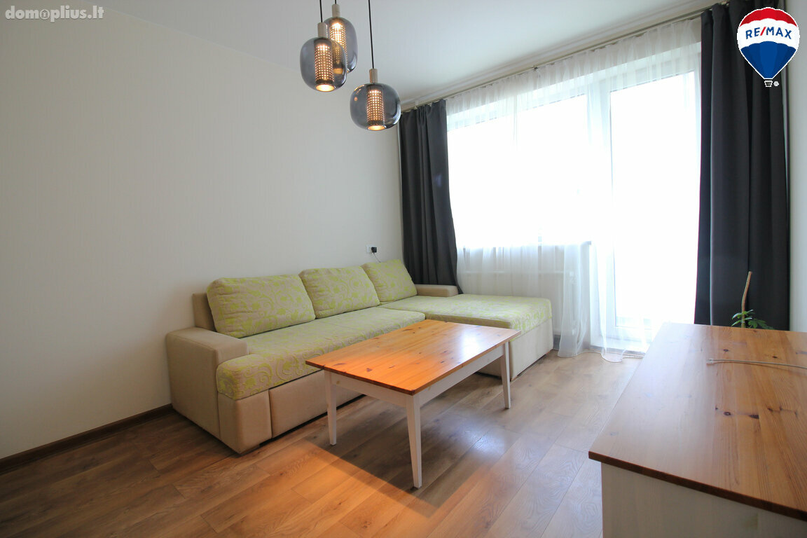 2 kambarių buto nuoma Šiauliuose, Centre, Ežero g.