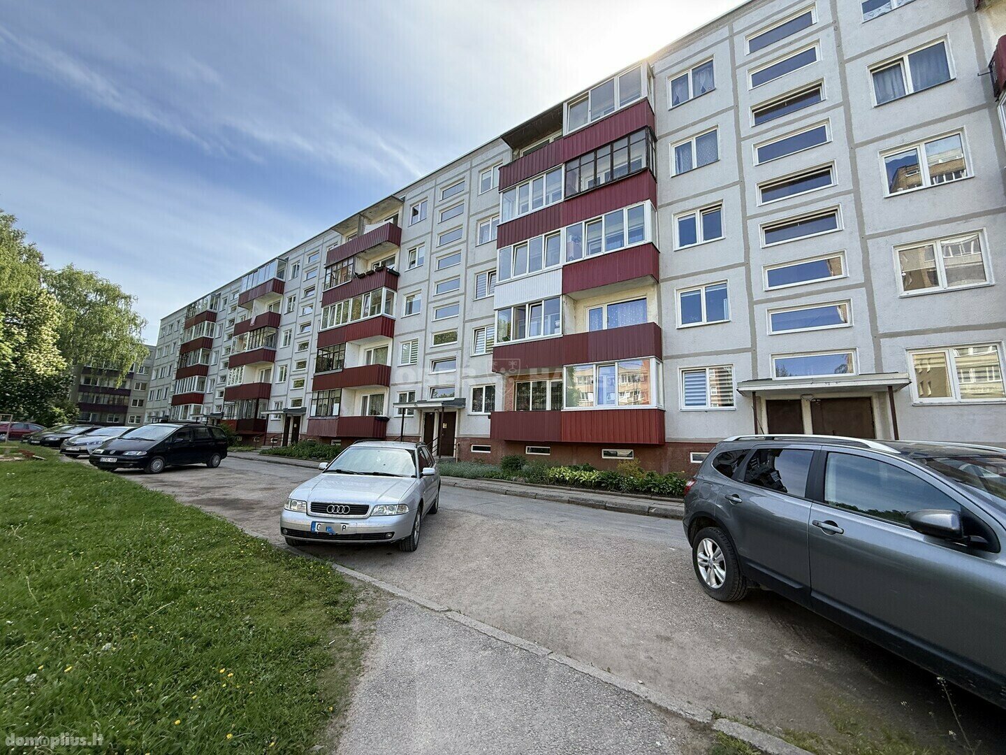 Parduodamas 2 kambarių butas Šiauliuose, Lieporiuose, Naujo Ryto tak.