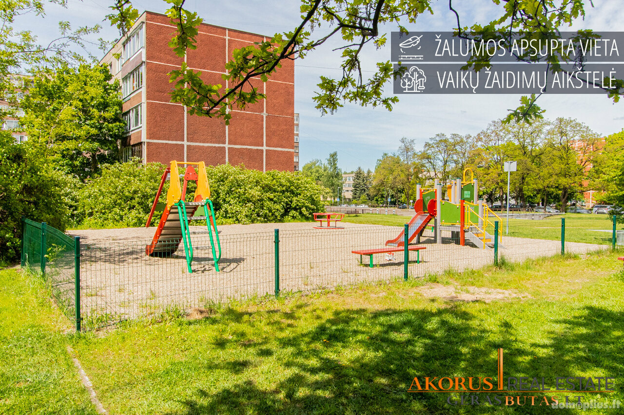 Parduodamas 3 kambarių butas Vilniuje, Karoliniškėse, Vido Maciulevičiaus g.