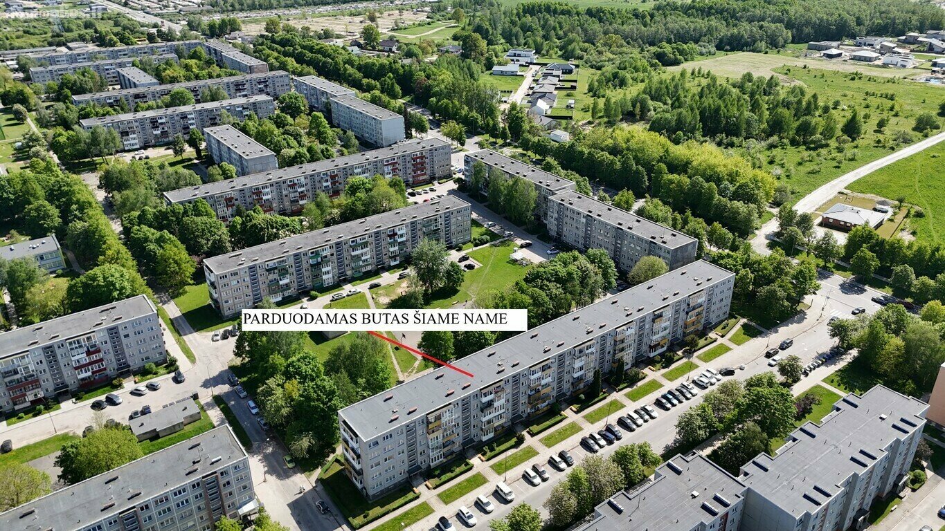 Parduodamas 4 kambarių butas Šiauliuose, Lieporiuose, Lieporių g.