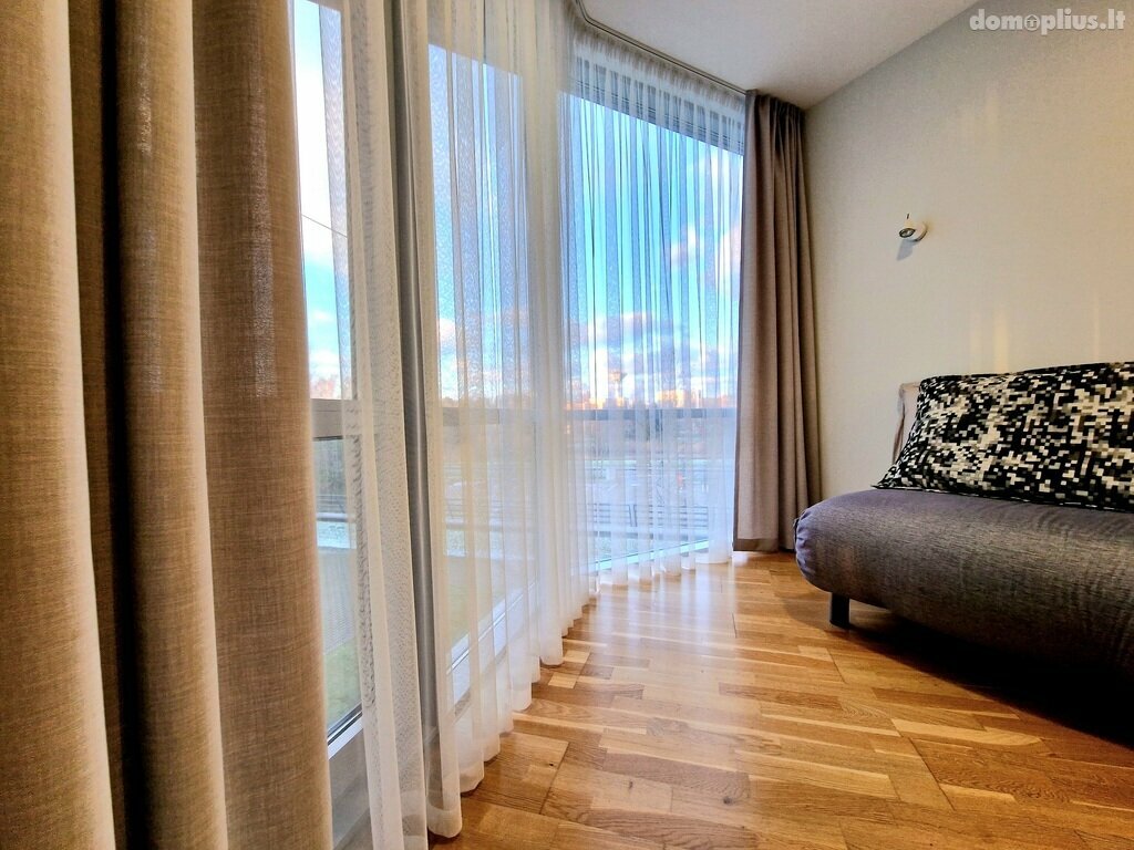 Parduodamas 2 kambarių butas Šventojoje, Mokyklos g.