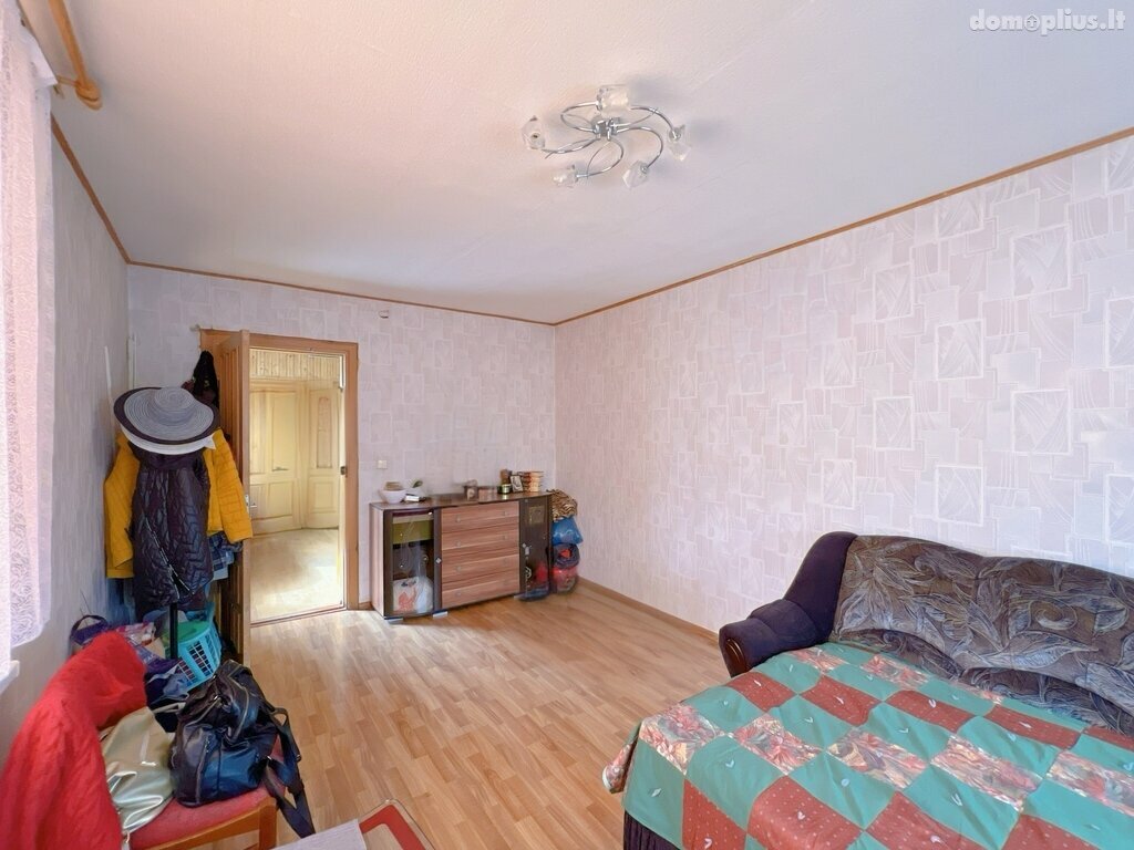 Parduodamas 2 kambarių butas Kretingos rajono sav., Kretingoje, J. Basanavičiaus g.