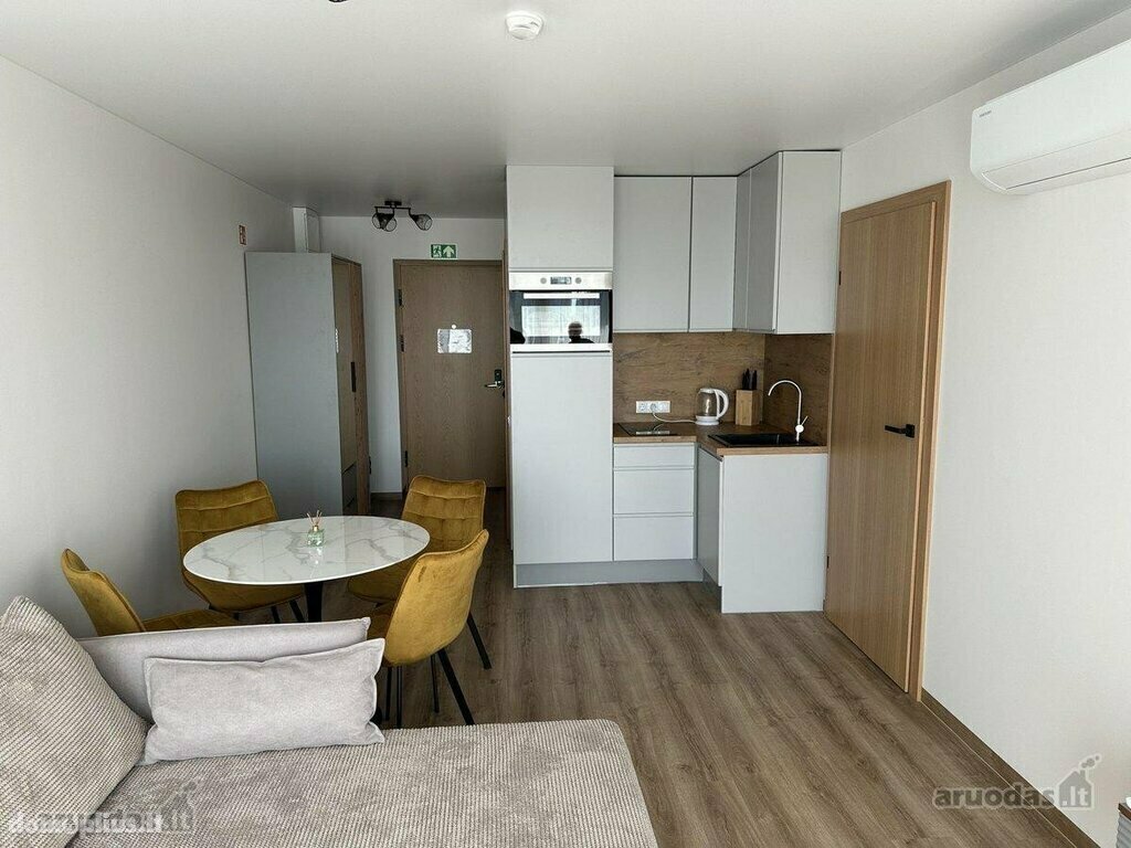 Продается 2 комнатная квартира Šventojoje, Mokyklos g.