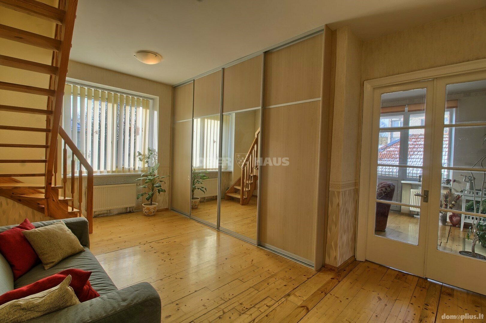 6 rooms apartment for sell Šiauliuose, Centre, Dvaro g.