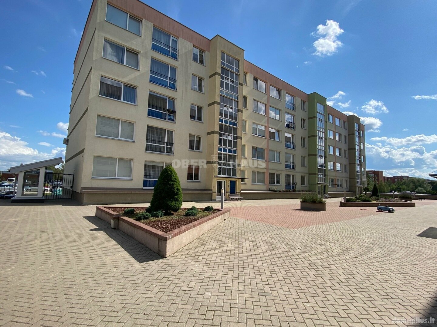 Parduodamas 3 kambarių butas Šiauliuose, Žaliūkiuose, Paukščių tak.