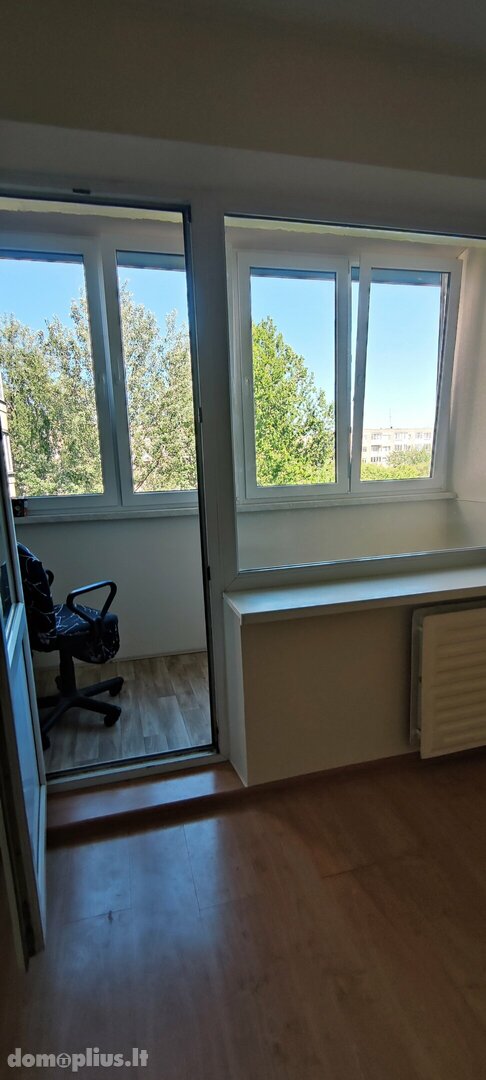 Продается 3 комнатная квартира Vilniuje, Pašilaičiuose, Medeinos g.