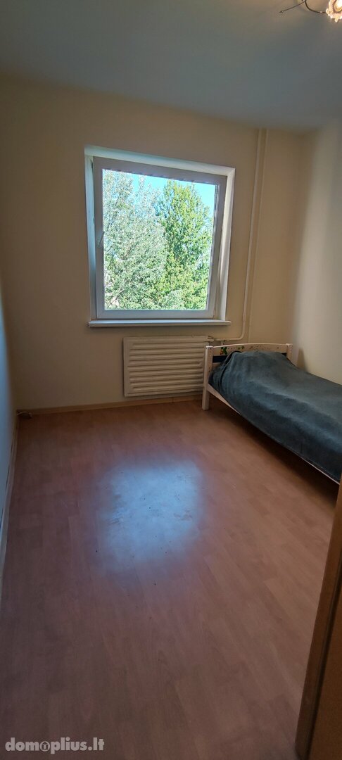 Продается 3 комнатная квартира Vilniuje, Pašilaičiuose, Medeinos g.