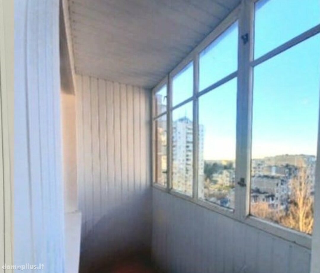 Продается 3 комнатная квартира Vilniuje, Pašilaičiuose, Medeinos g.