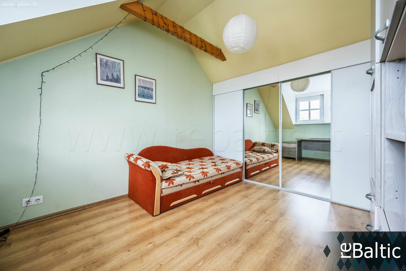 Parduodamas 3 kambarių butas Vilniuje, Senamiestyje, Karmelitų g.