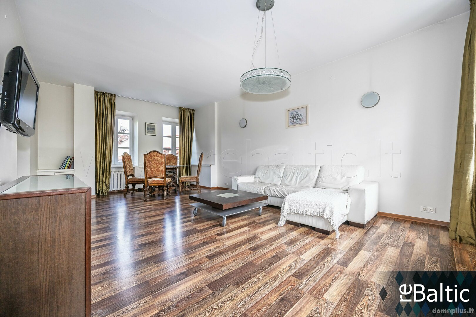 Продается 3 комнатная квартира Vilniuje, Senamiestyje, Karmelitų g.