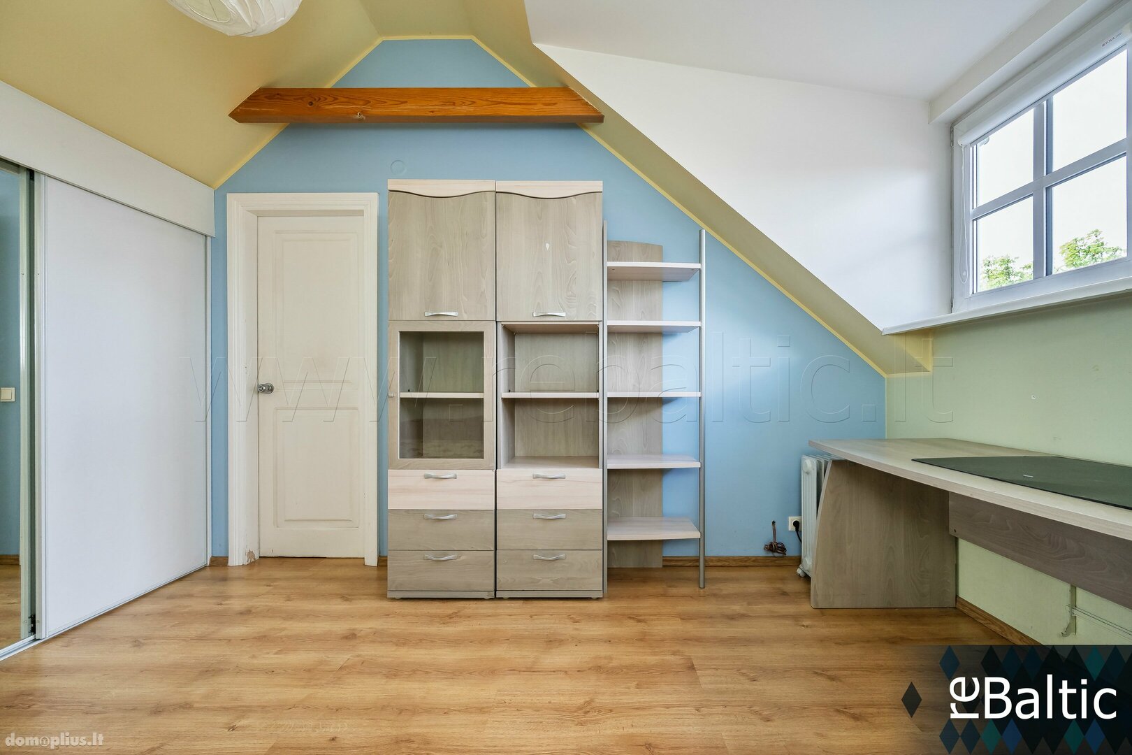 Продается 3 комнатная квартира Vilniuje, Senamiestyje, Karmelitų g.