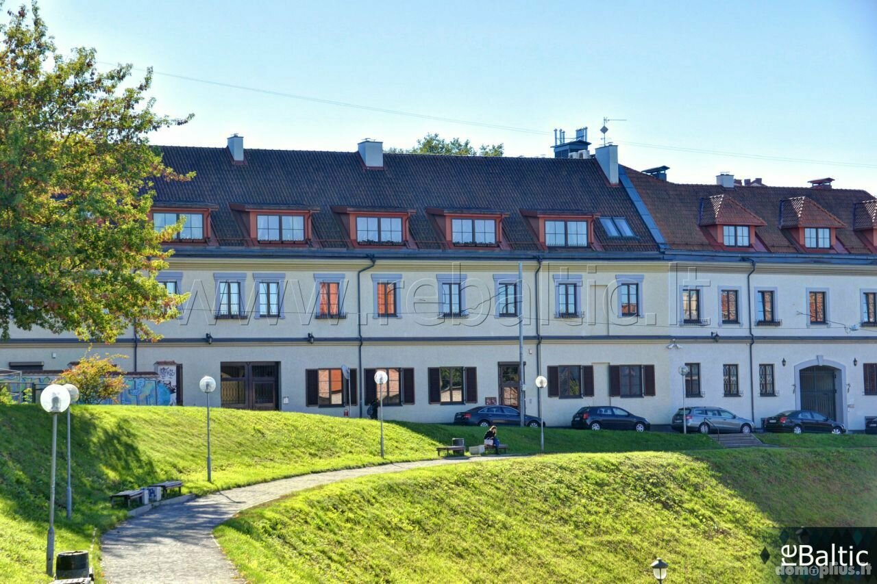 3 kambarių buto nuoma Vilniuje, Senamiestyje, Subačiaus g.