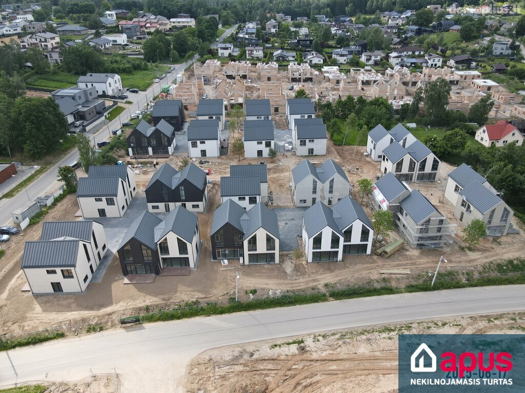 Продается 4 комнатная квартира Vilniuje, Pavilnyje, Žemoji g.