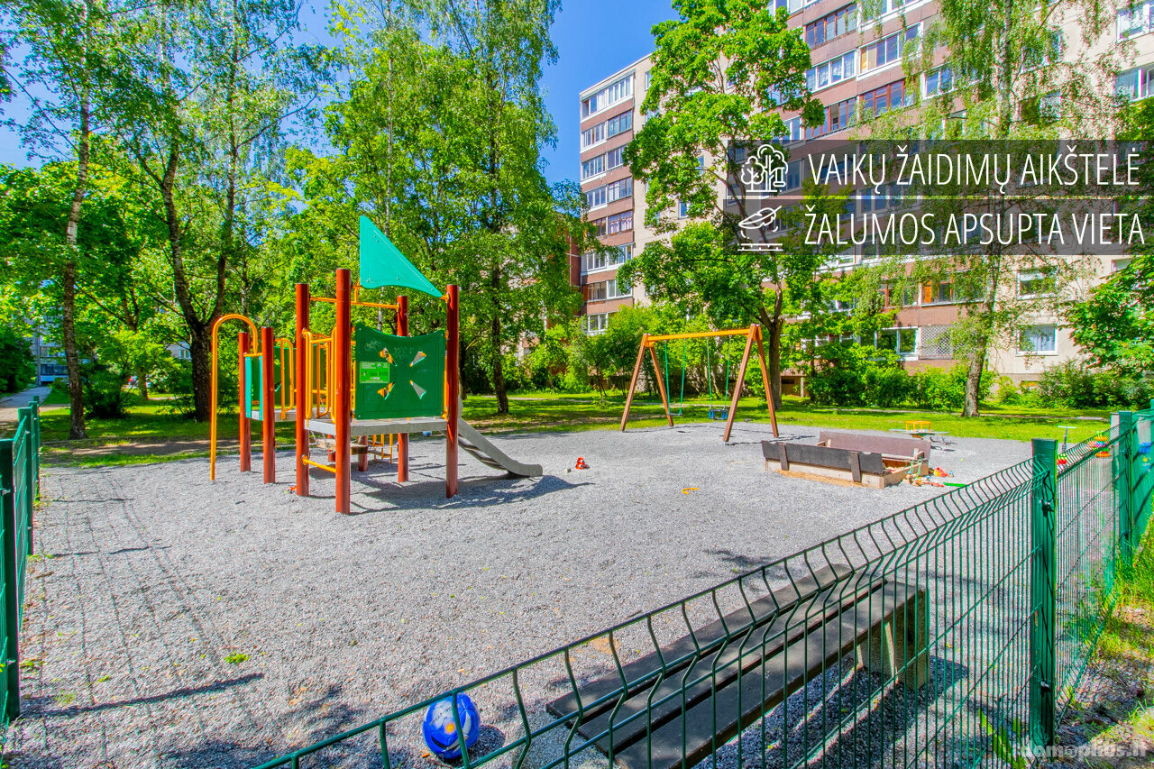 Parduodamas 2 kambarių butas Vilniuje, Karoliniškėse, Virginijaus Druskio g.