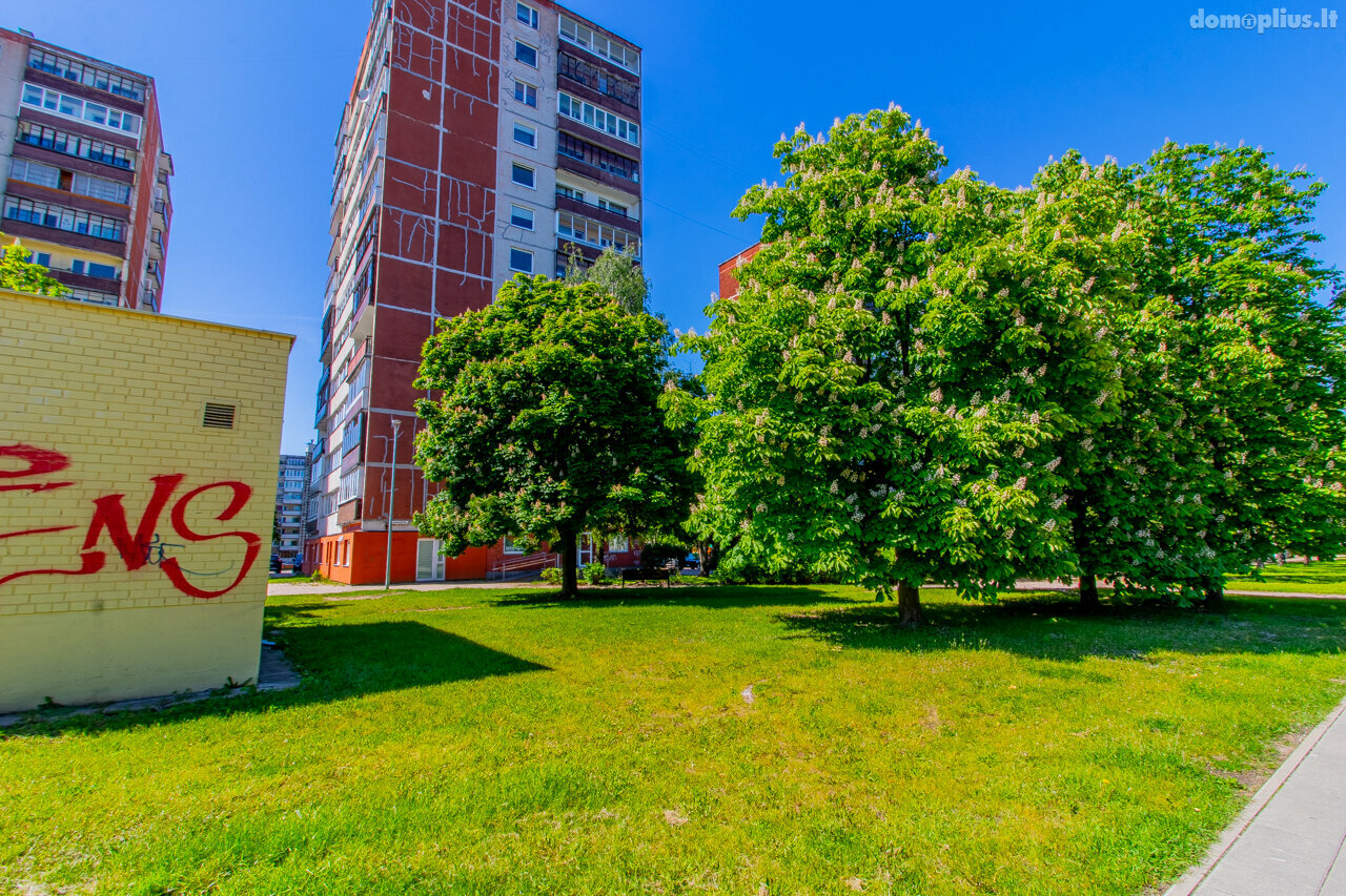 Parduodamas 2 kambarių butas Vilniuje, Karoliniškėse, Virginijaus Druskio g.