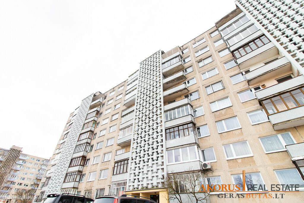 Parduodamas 3 kambarių butas Vilniuje, Karoliniškėse, Sietyno g.