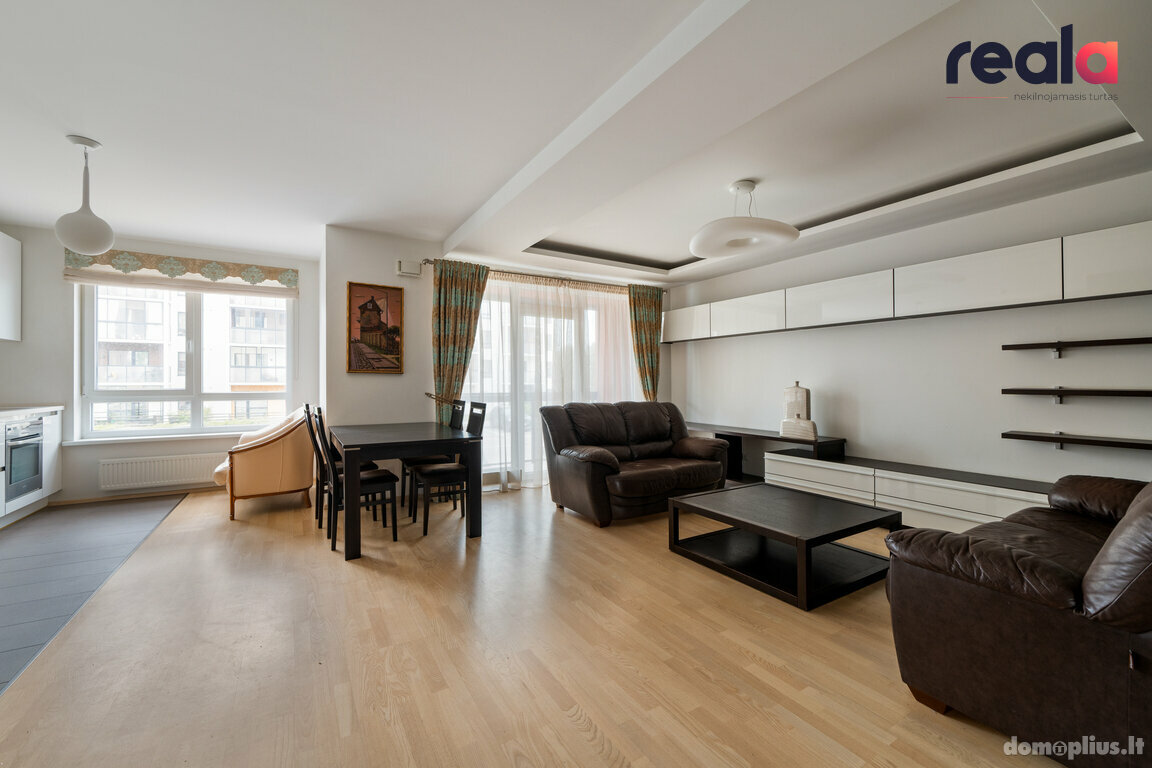 Продается 3 комнатная квартира Vilniuje, Pilaitėje, I. Simonaitytės g.