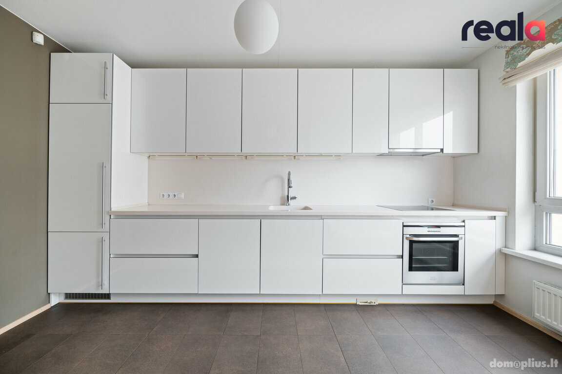 Продается 3 комнатная квартира Vilniuje, Pilaitėje, I. Simonaitytės g.