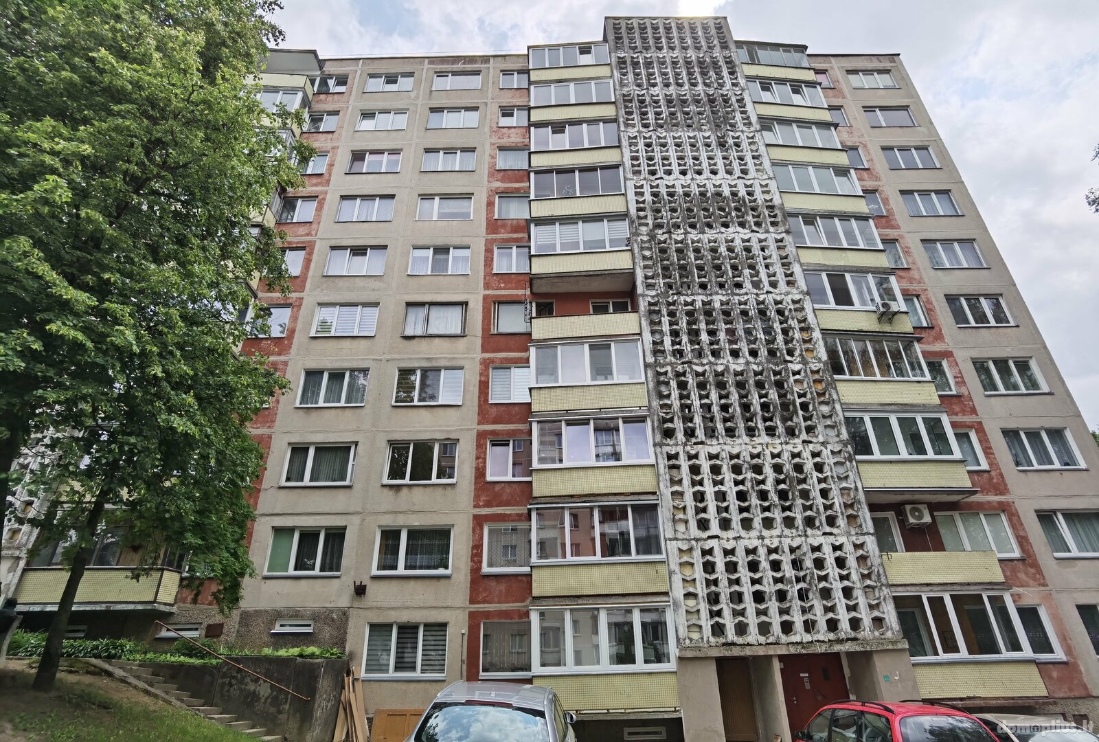 Parduodamas 3 kambarių butas Alytuje, Vidzgiryje, Statybininkų g.