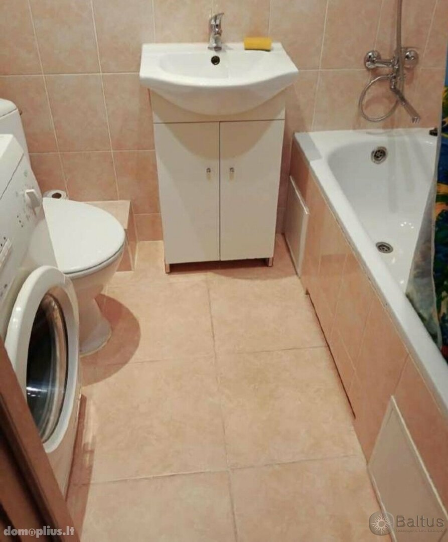 Parduodamas 1 kambario butas Klaipėdoje, Žvejybos uostas, Nidos g.