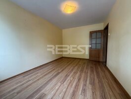 4 комнатная квартира Šiauliuose, Lieporiuose, V. Grinkevičiaus g.