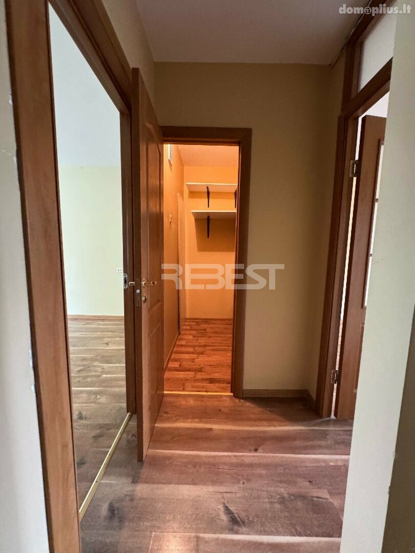 Сдаю 4 комнатную квартиру Šiauliuose, Lieporiuose, V. Grinkevičiaus g.