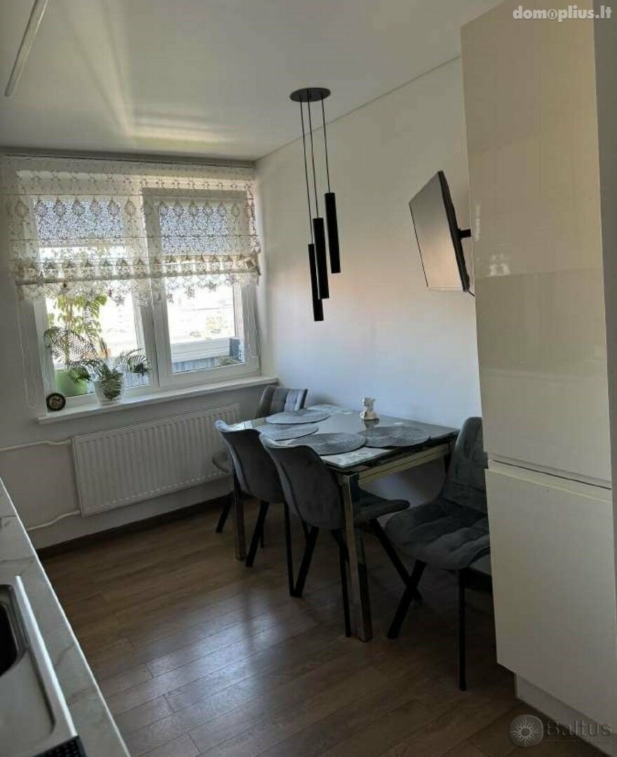 Parduodamas 3 kambarių butas Klaipėdoje, Alksnynėje, Alksnynės g.