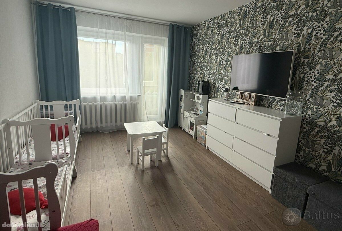 Parduodamas 3 kambarių butas Klaipėdoje, Bandužiuose, Mogiliovo g.