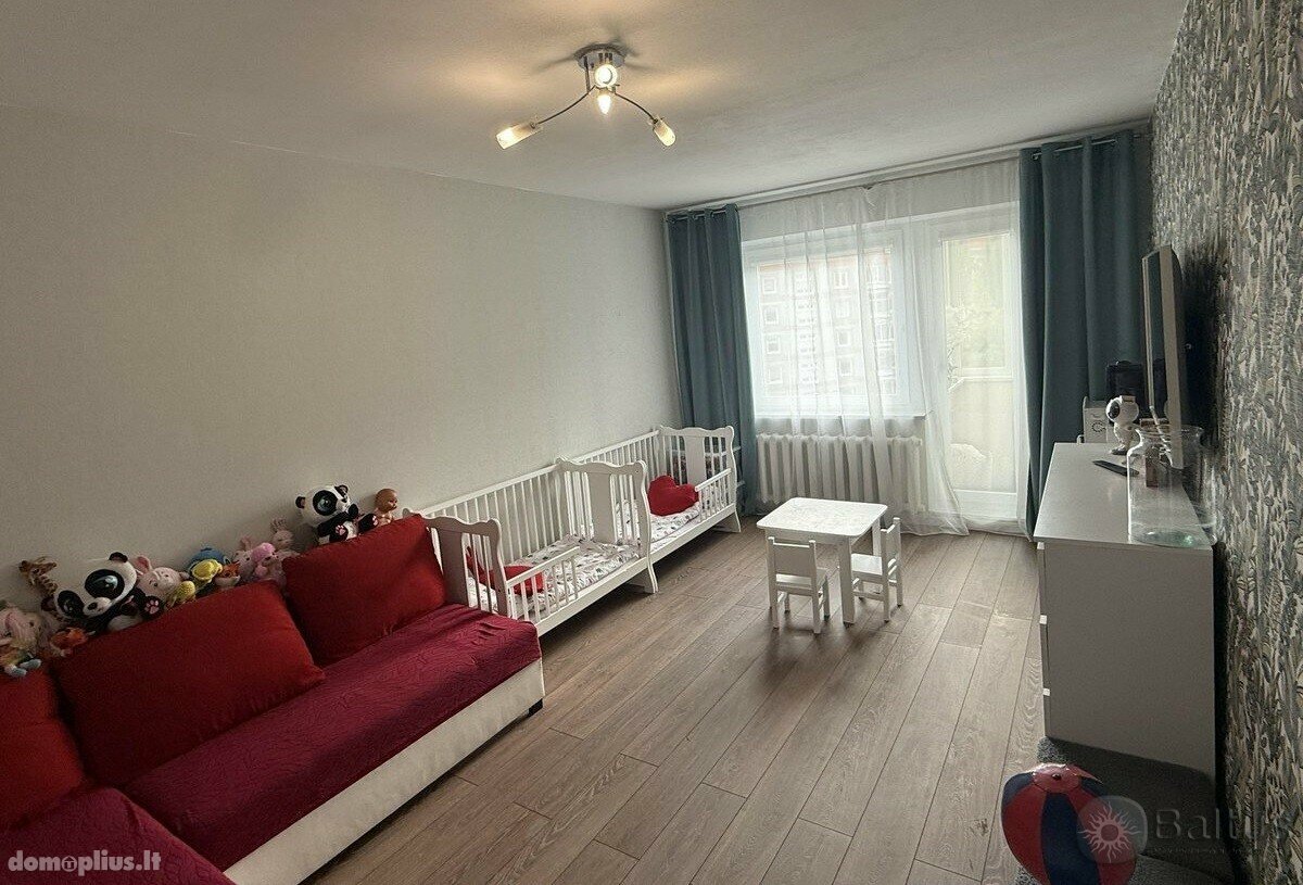 Parduodamas 3 kambarių butas Klaipėdoje, Bandužiuose, Mogiliovo g.