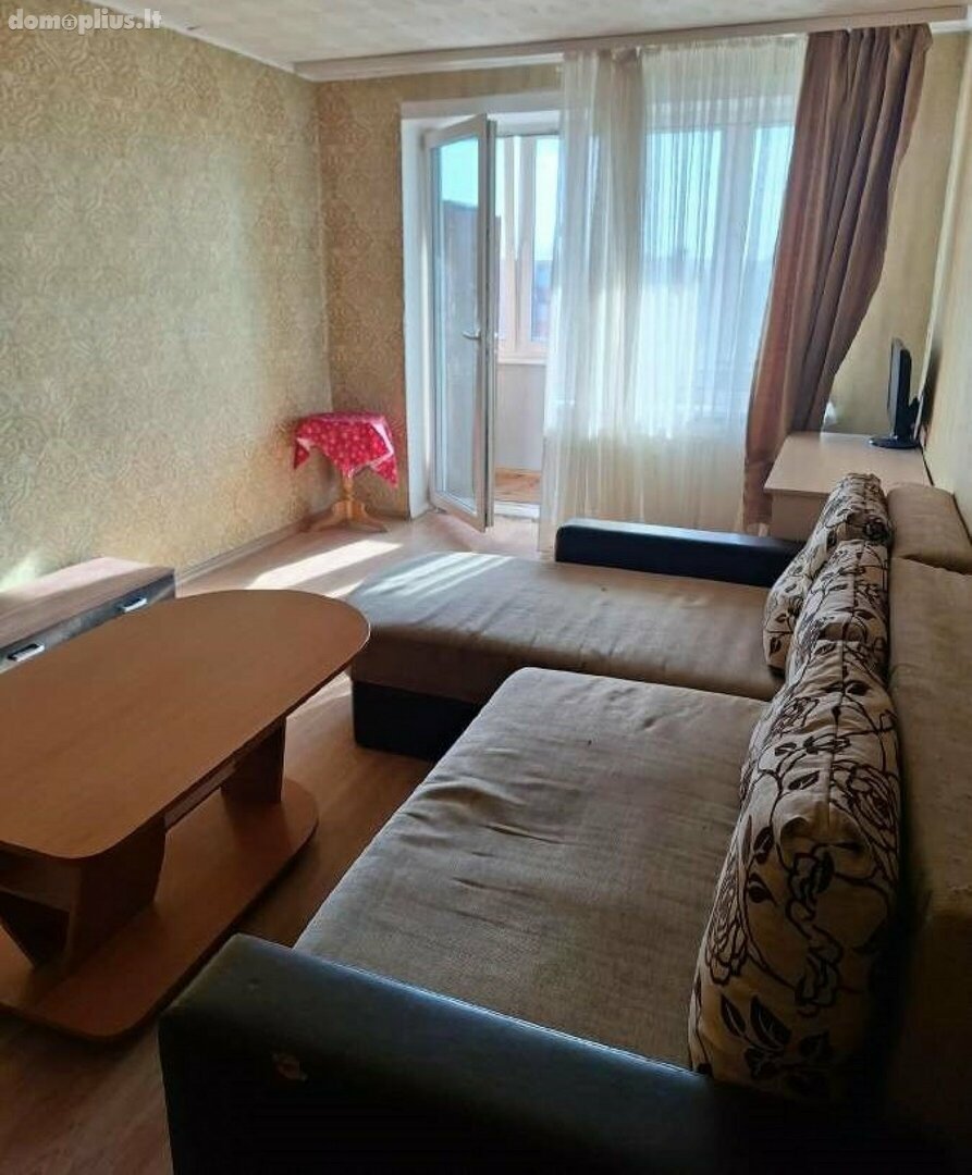 Продается 2 комнатная квартира Klaipėdoje, Vėtrungėje, Birutės g.