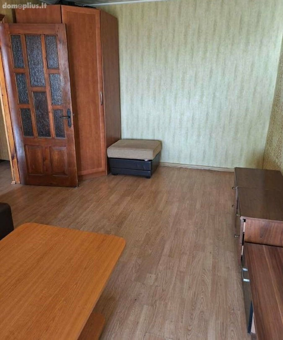 Продается 2 комнатная квартира Klaipėdoje, Vėtrungėje, Birutės g.