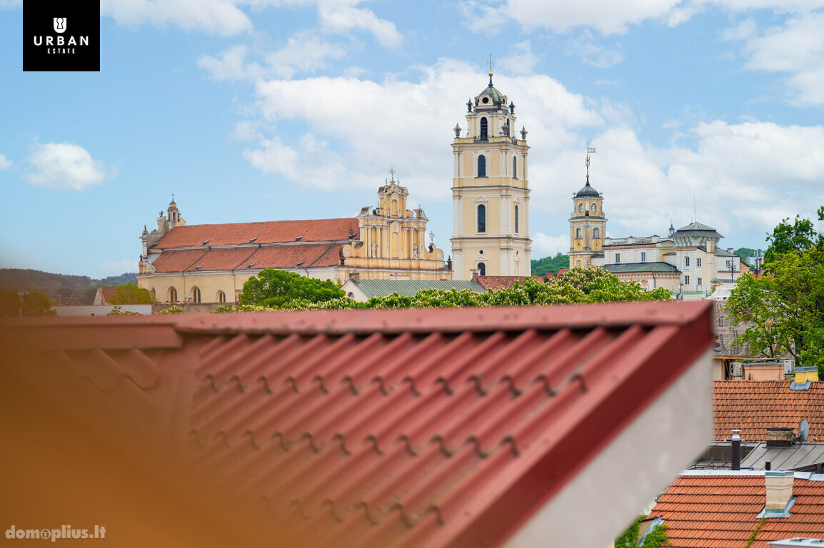 Parduodamas 3 kambarių butas Vilniuje, Senamiestyje, Odminių g.
