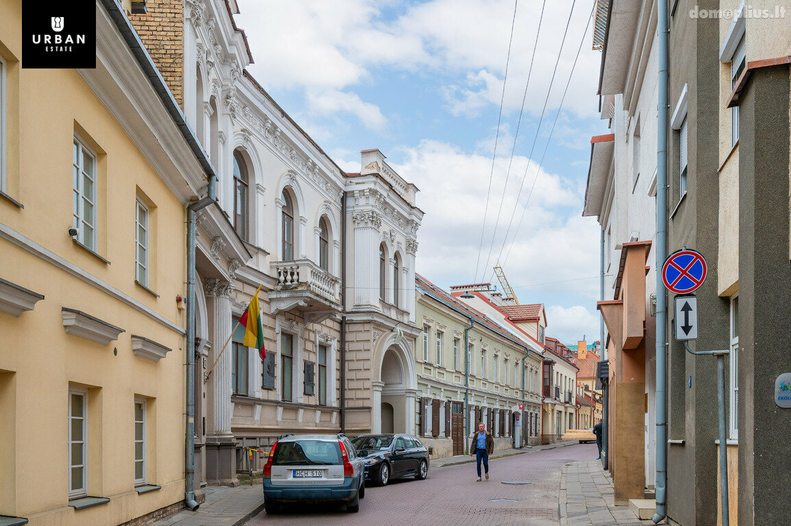 Parduodamas 3 kambarių butas Vilniuje, Senamiestyje, Odminių g.