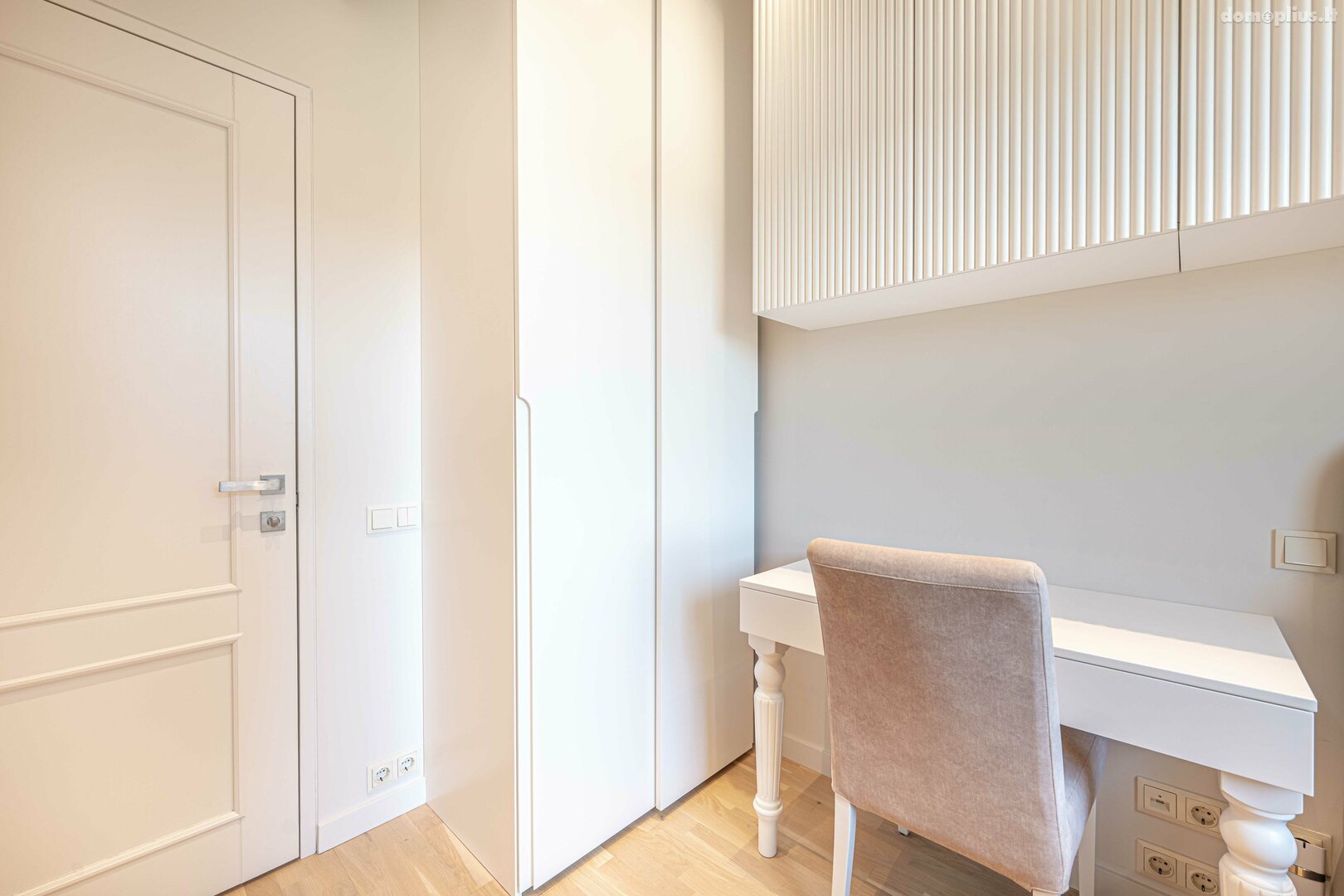 3 rooms apartment for sell Klaipėdoje, Senamiestyje, Turgaus g.
