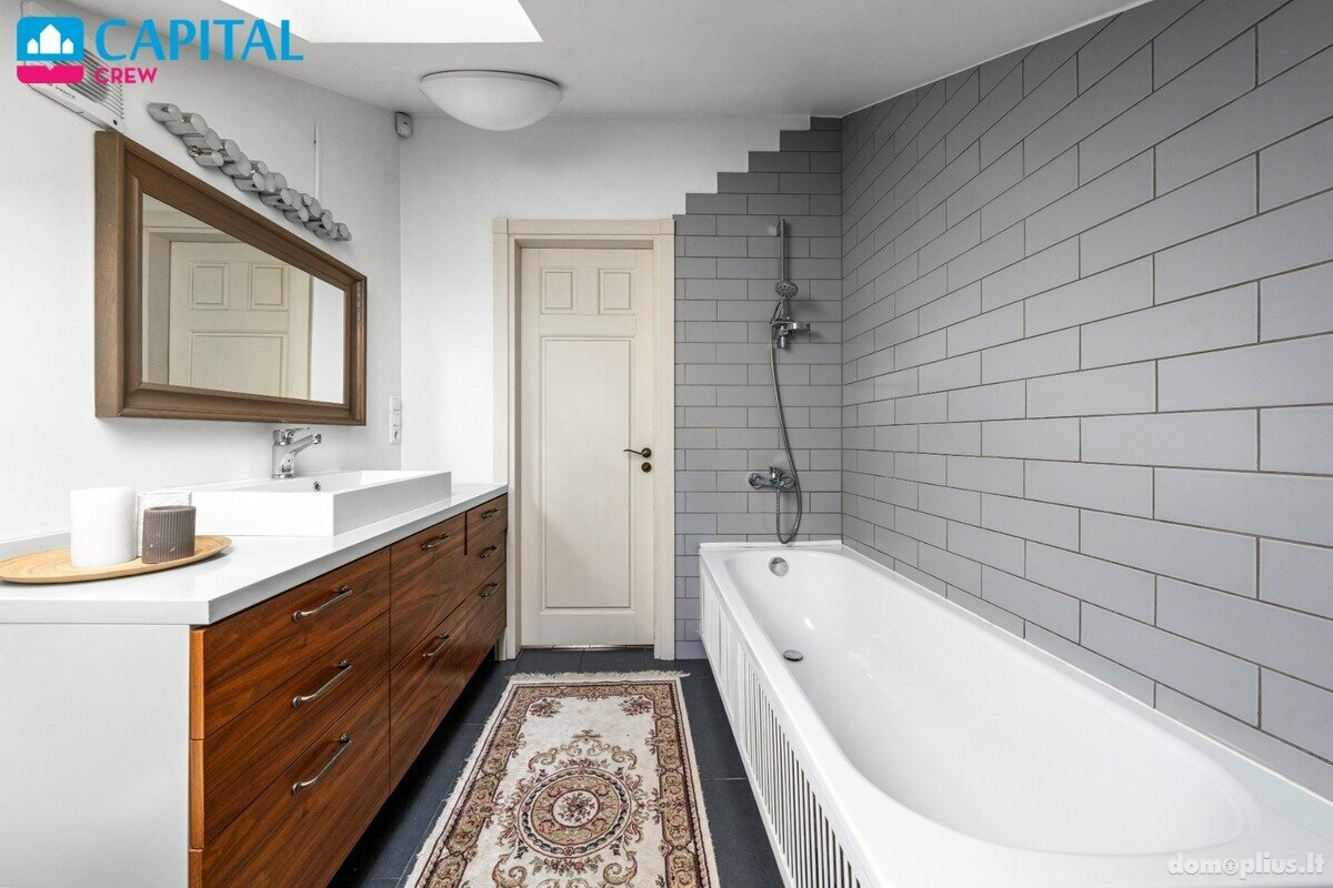 Продается 3 комнатная квартира Vilniuje, Senamiestyje, Šv. Stepono g.