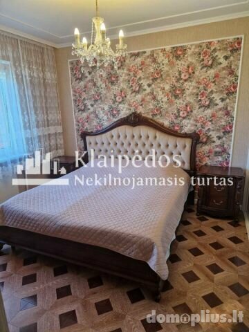 Parduodamas 2 kambarių butas Klaipėdoje, Poilsio, Rambyno g.