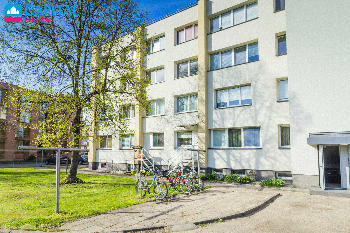 Parduodamas 2 kambarių butas Palangoje